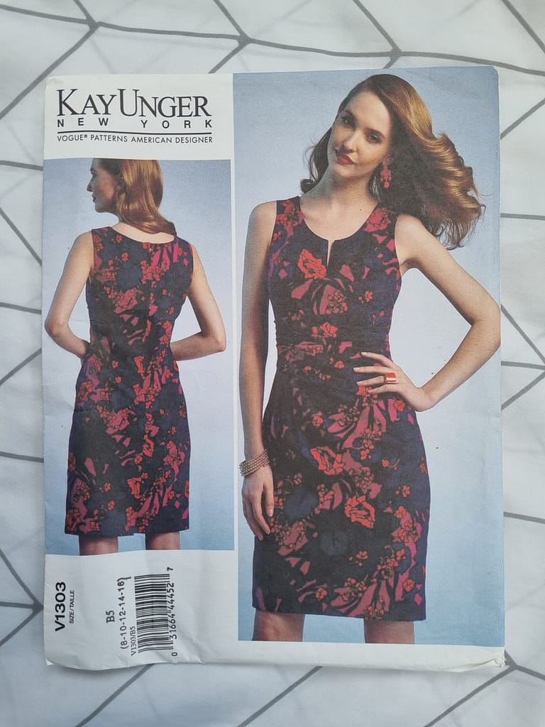 V1303 Kay Unger Vogue